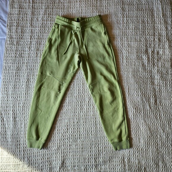 Fabletics The Go-To Jogger - Green /Lime - Size X-Small - Picture 3 of 5